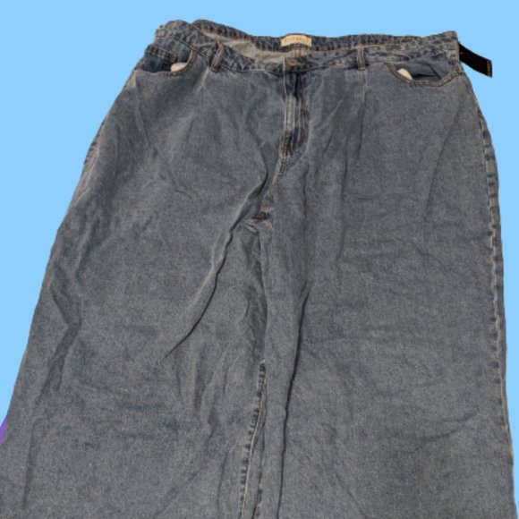 Plus Extra-Wide Leg Eloquii Jeans - Picture 1 of 2